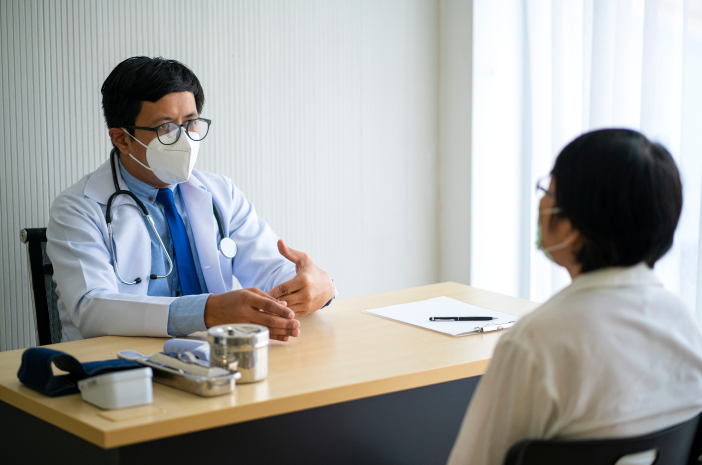 Kapan Sebaiknya Konsultasi Dokter Untuk Penyakit