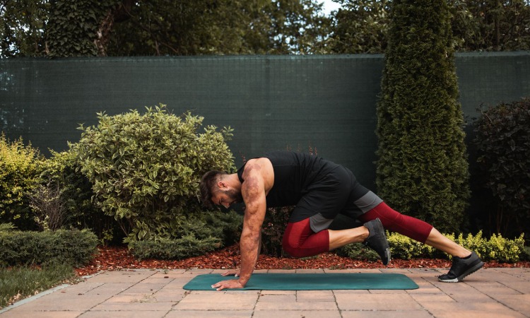 Olahraga Ringan Yang Bisa Dilakukan Di Rumah